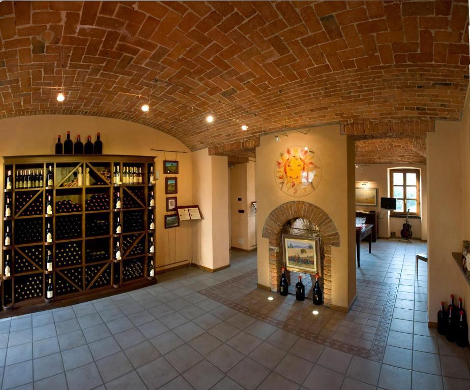 Casa Svizzera Agriturismo Barolo Extérieur photo