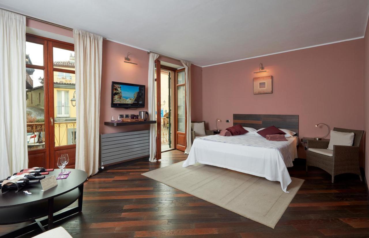 Casa Svizzera Agriturismo Barolo Extérieur photo