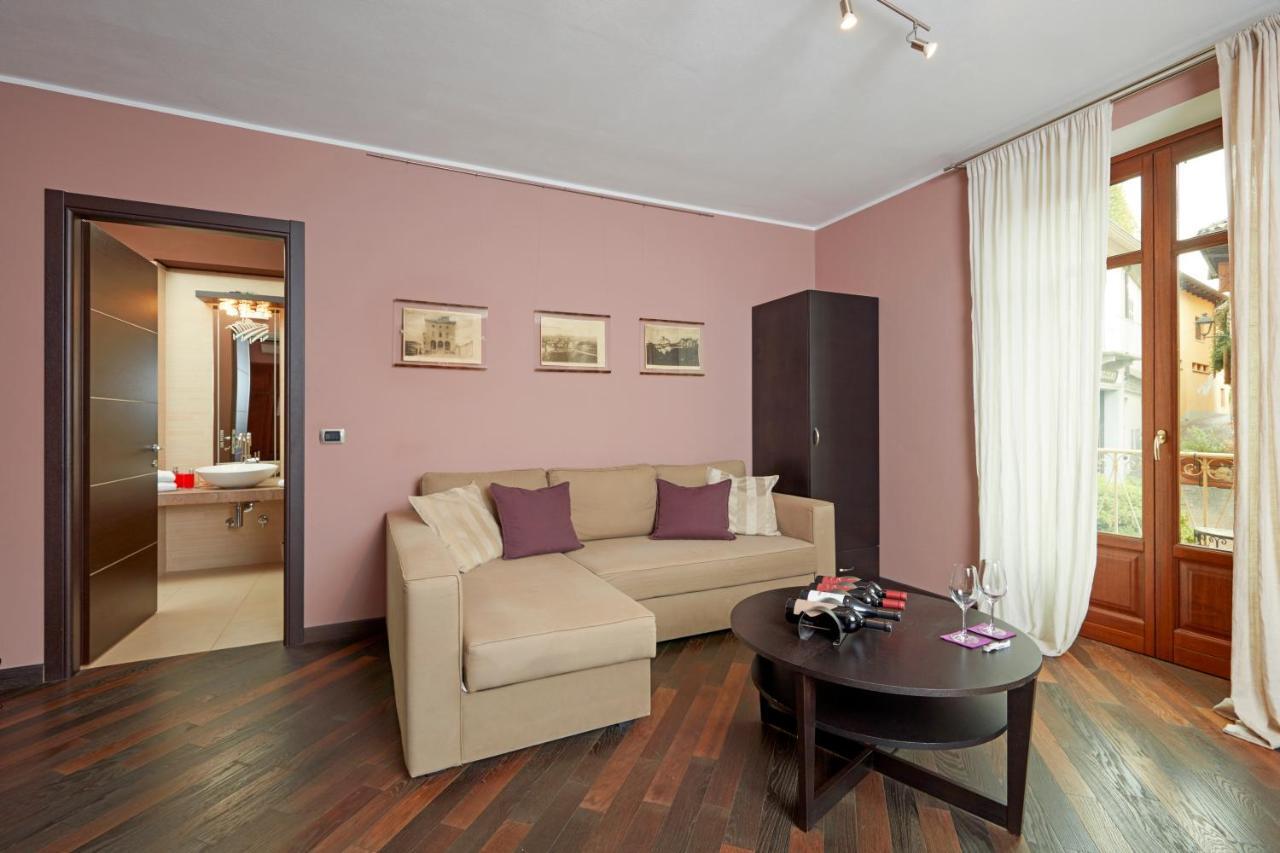 Casa Svizzera Agriturismo Barolo Extérieur photo