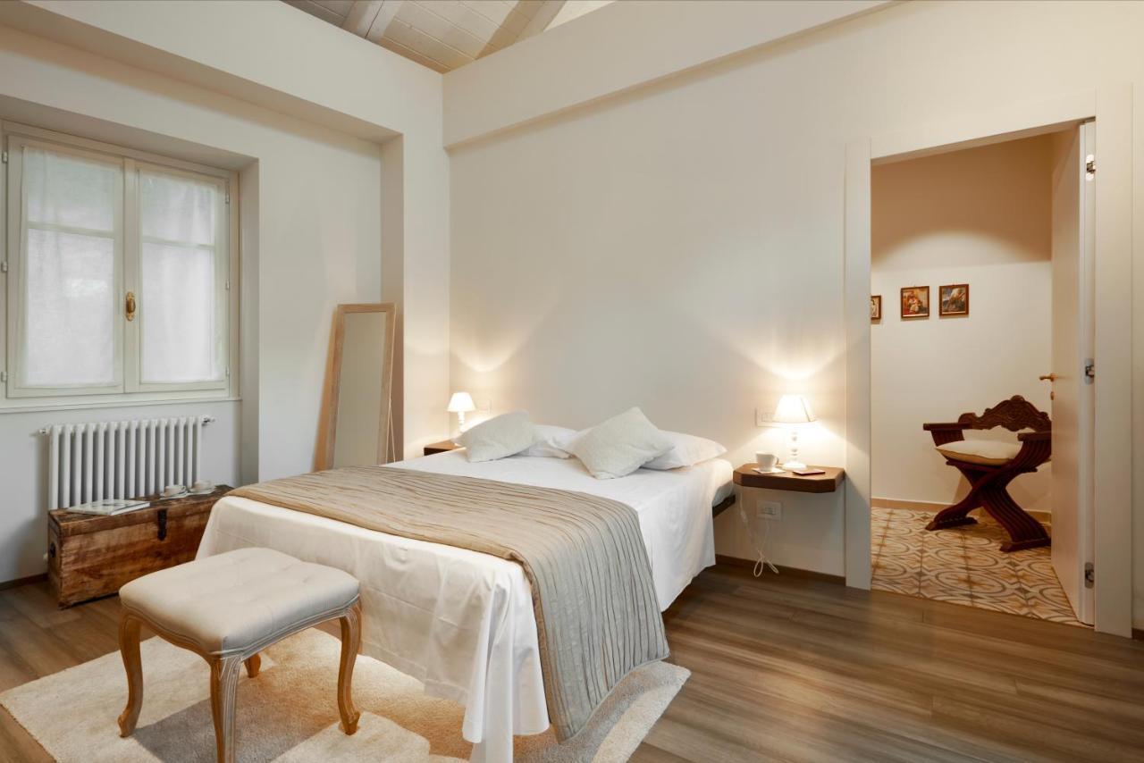 Casa Svizzera Agriturismo Barolo Extérieur photo